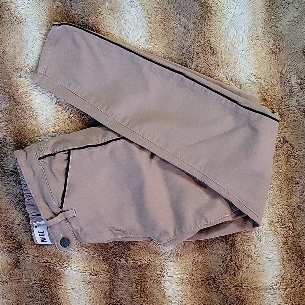 PAIGE tan skinny jeans w/ black trim and leg stripes